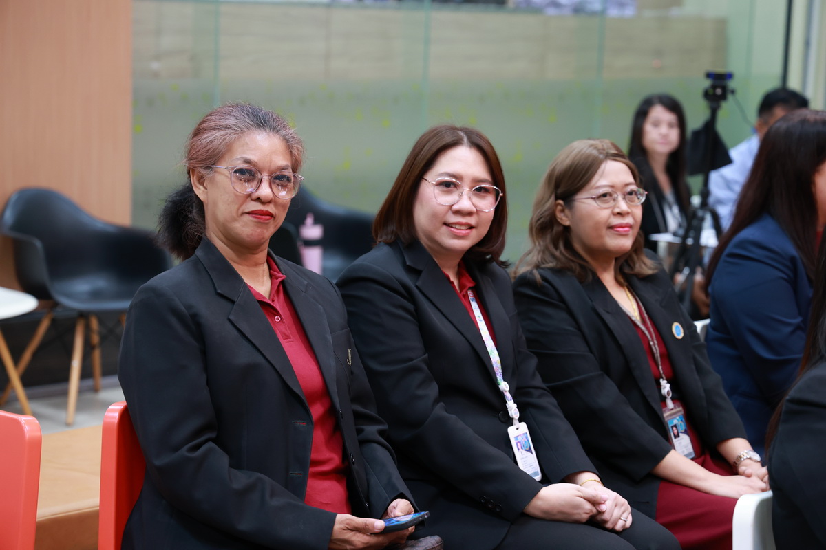 กิจกรรม “คุยสบายๆ… Life สาระ” ครั้งที่ 383 หัวข้อ สภาคณาจารย์และพนักงานชุดใหม่…กับความตั้งใจเพื่อบุคลากร มสด. - ภาพ 9