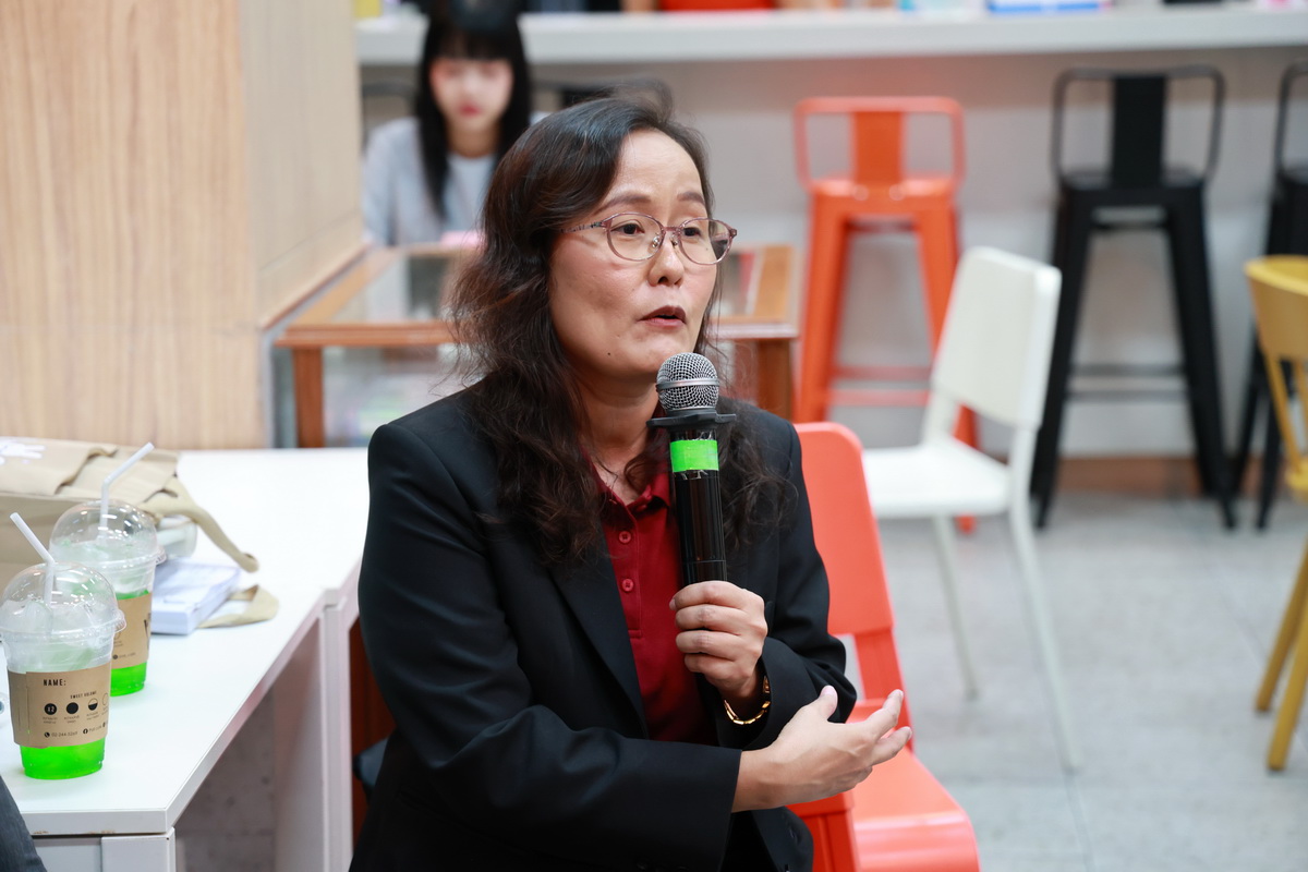 กิจกรรม “คุยสบายๆ… Life สาระ” ครั้งที่ 383 หัวข้อ สภาคณาจารย์และพนักงานชุดใหม่…กับความตั้งใจเพื่อบุคลากร มสด. - ภาพ 16